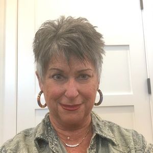 Meet your Posher, Marcia